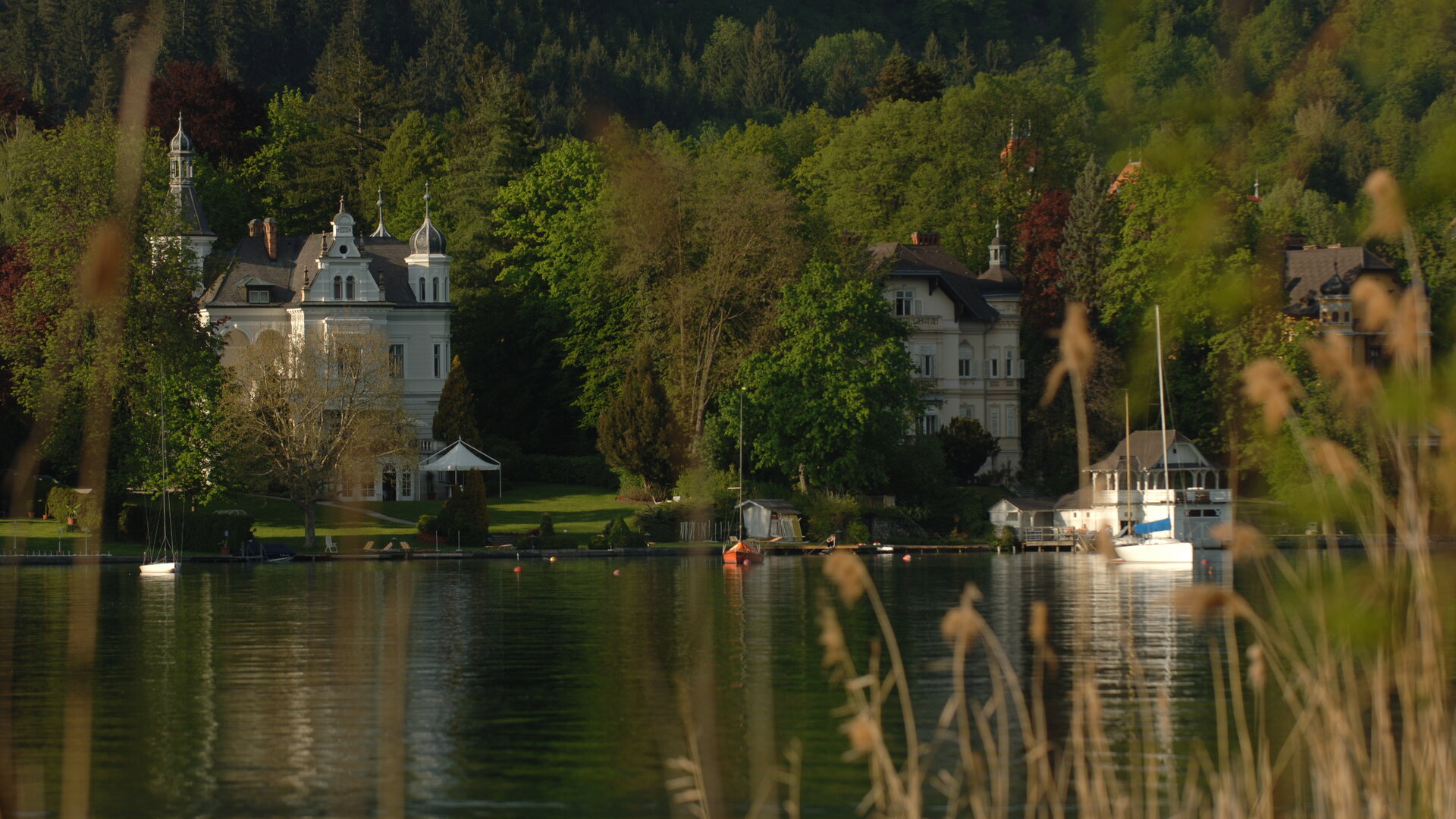 <p>Wörthersee Architektur - Villen, Hotels und Badeanstalten der Kaiserzeit.</p>