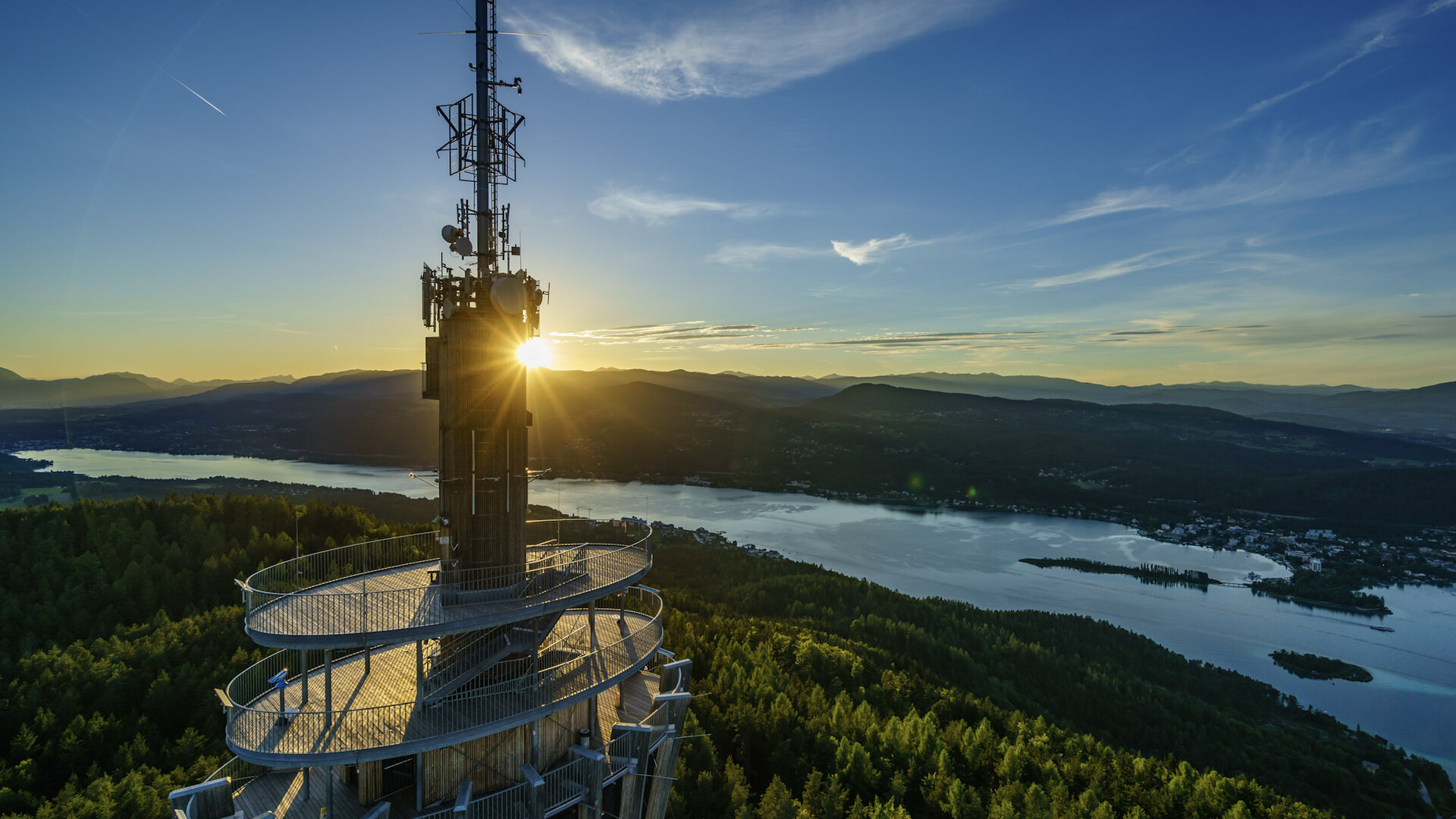 <p>Pyramidenkogel mit dem weltweit höchsten Holzaussichtsturm.</p>